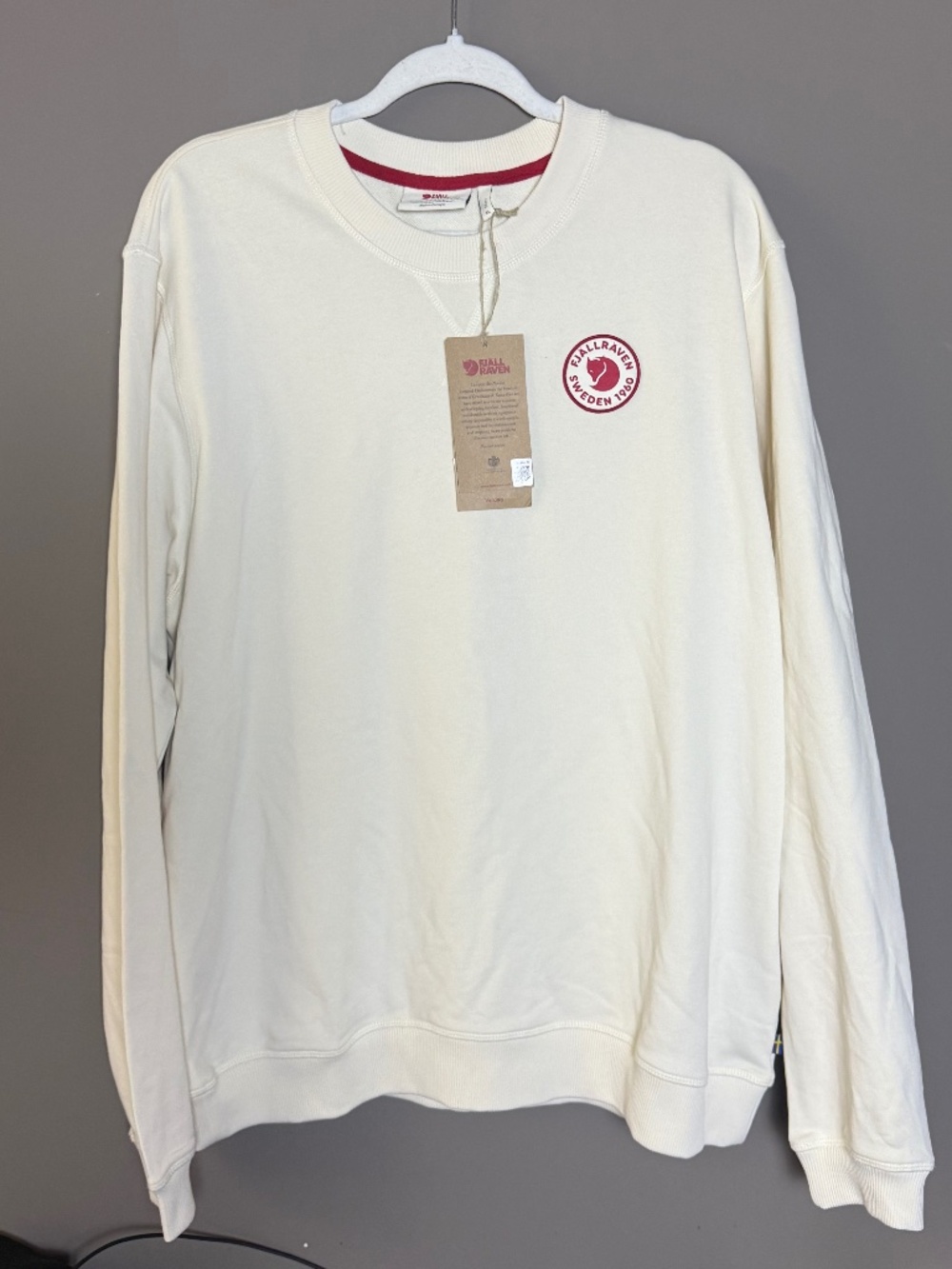 Fjallraven Cream Crewneck Sweatshirt with 1960’s Red Logo Patch NWT Mens XL